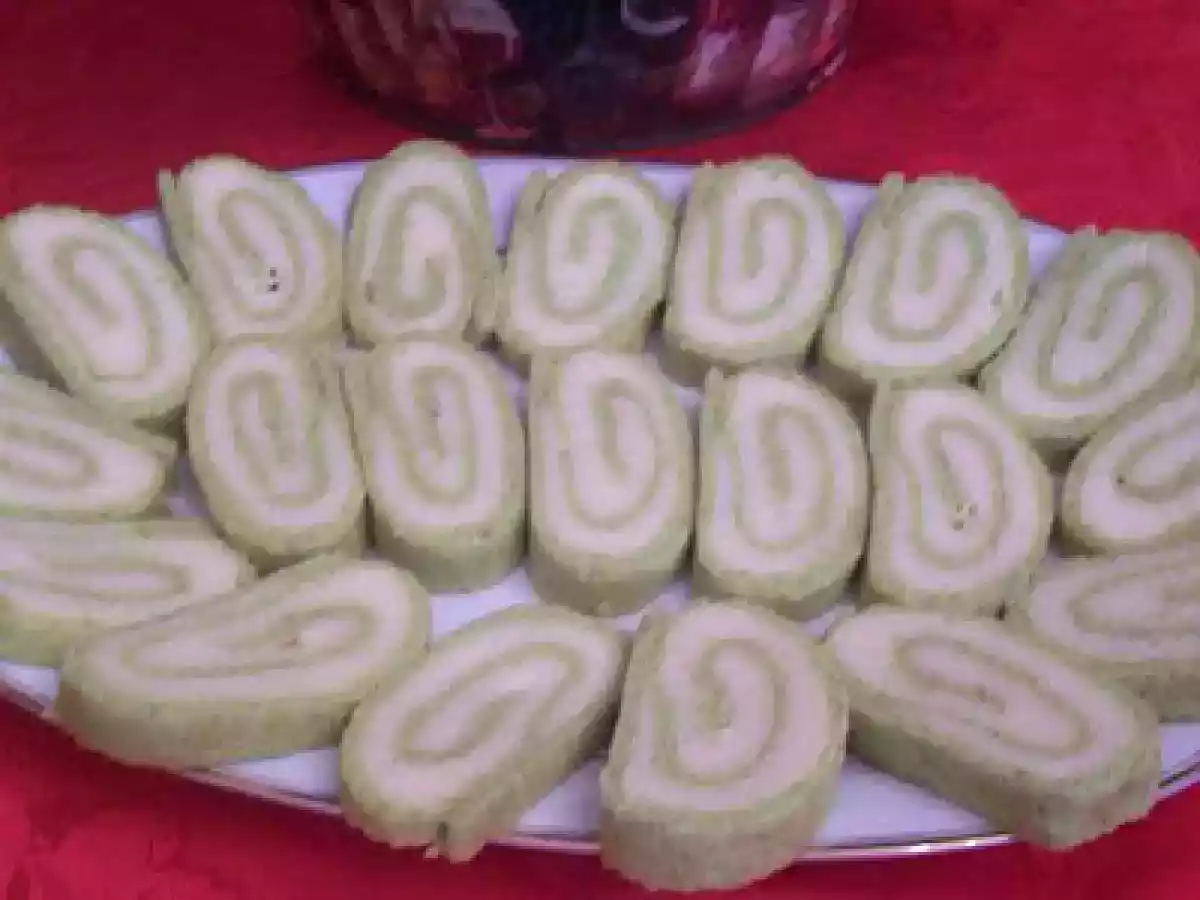 Ricette natalizie - rotolo vegetariano e spirali fantasia - foto 2