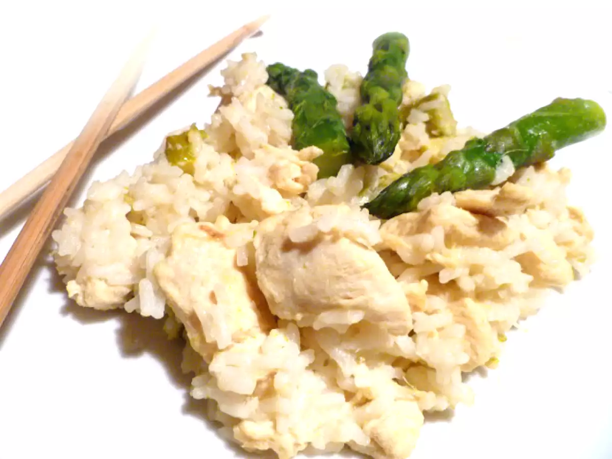 RICO CON POLLO E ASPARAGI ALLO ZENZERO - foto 2