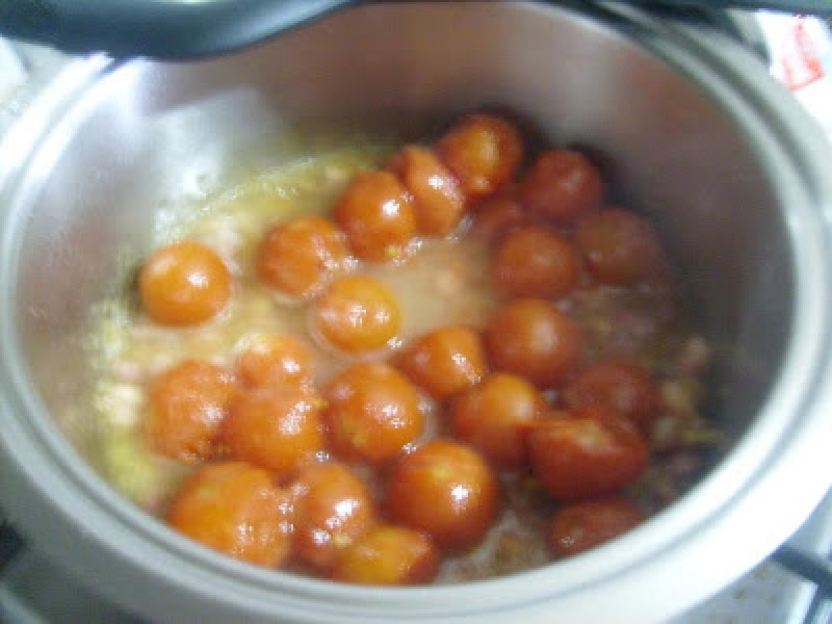 RIGATONI alla CREMA di CIPOLLE e PANCETTA - foto 2