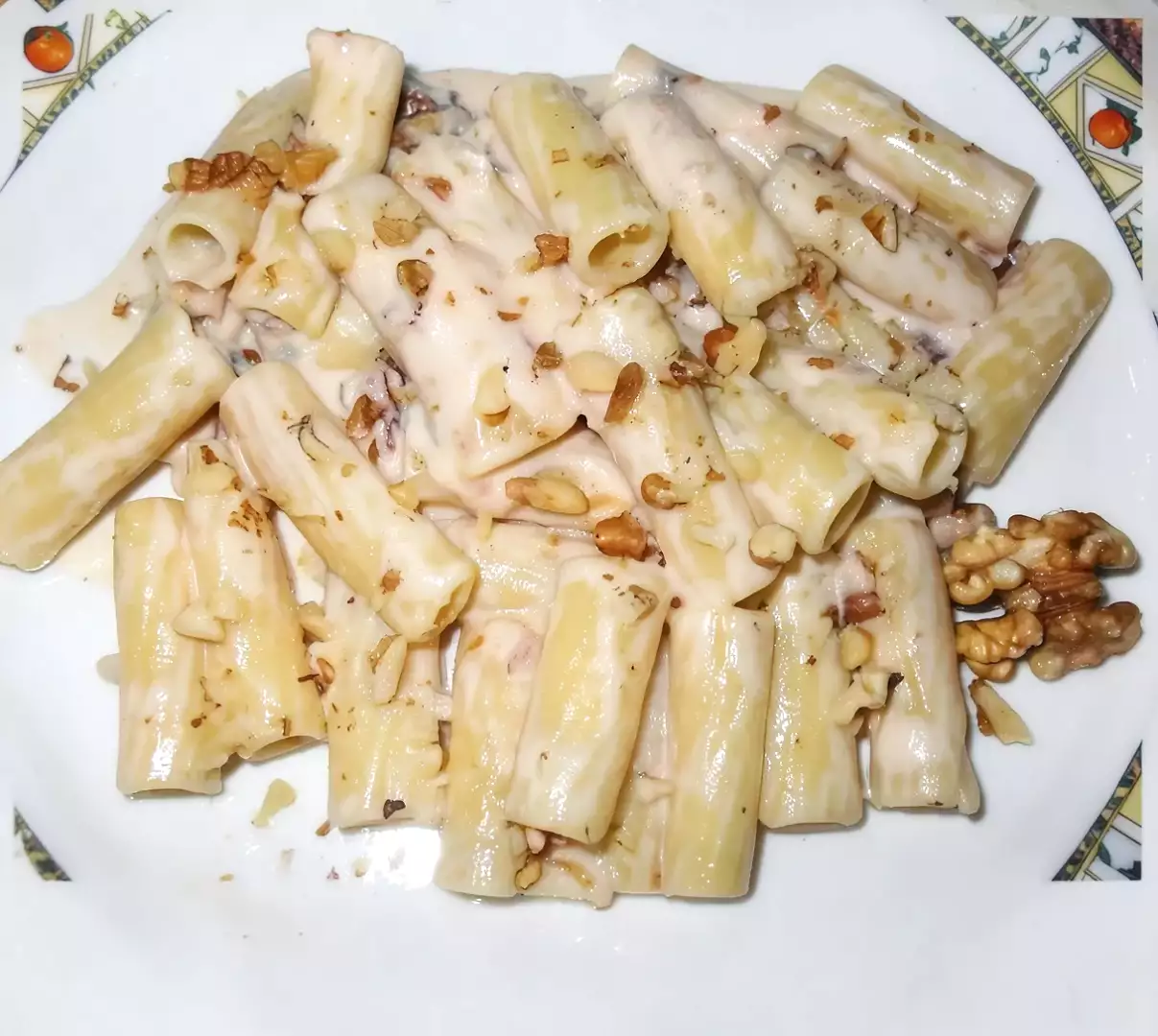 Rigatoni gorgonzola e noci