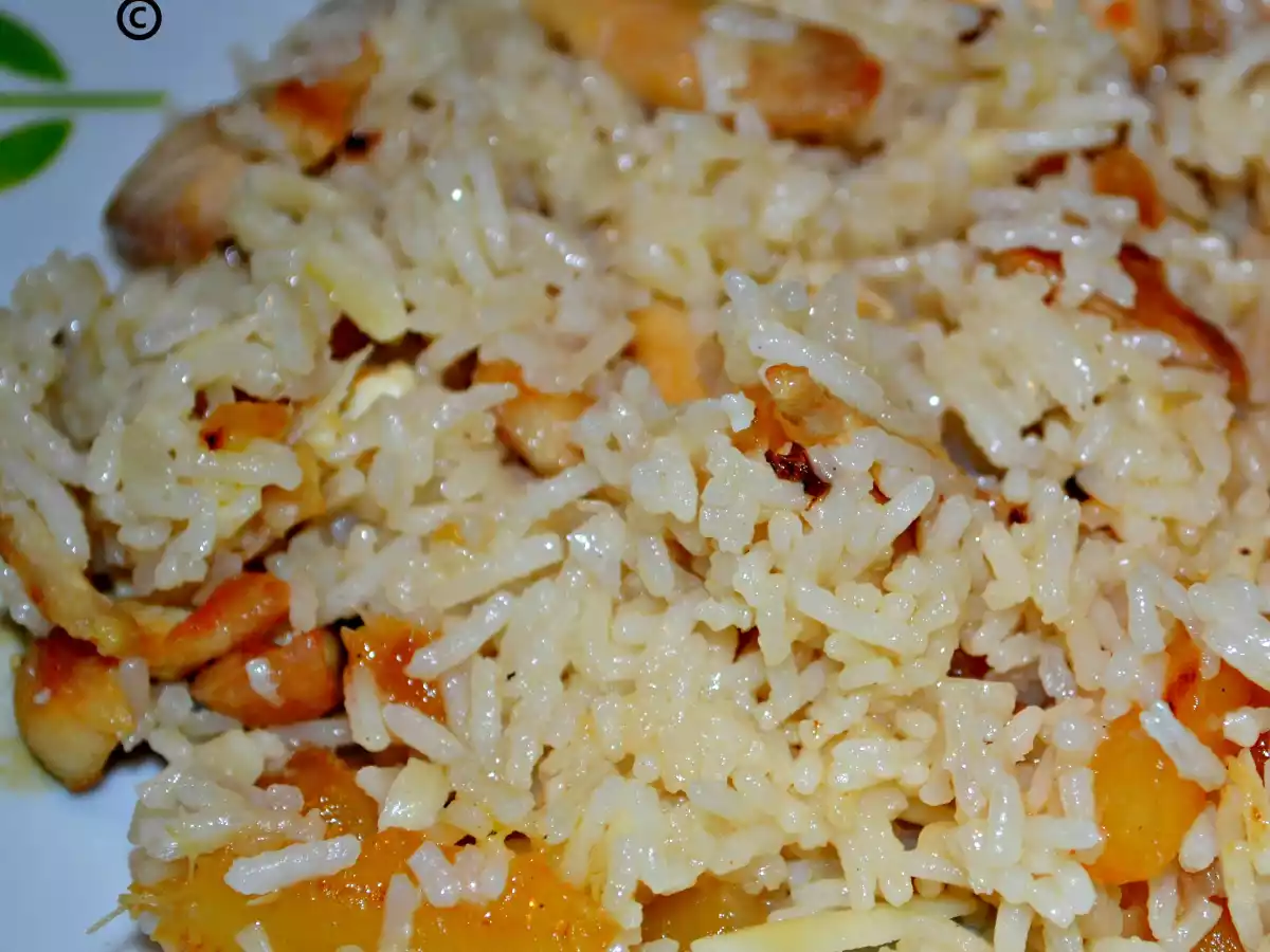 Riso basmati con pollo e ananas