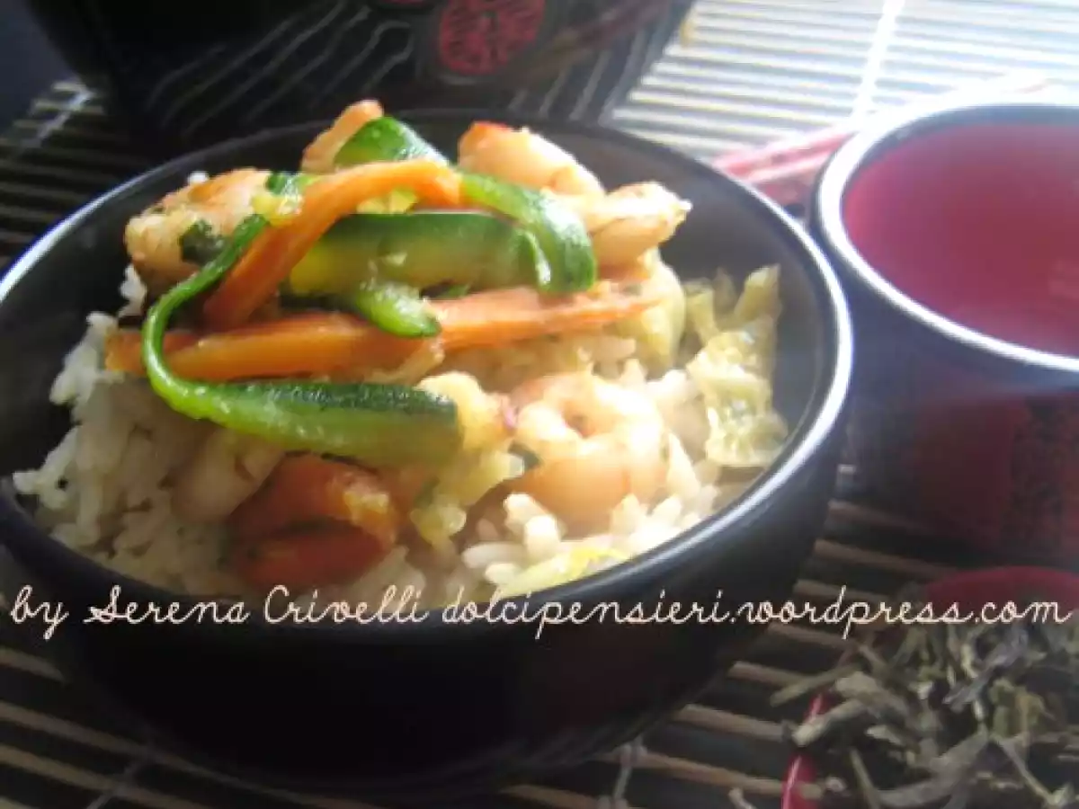 RISO THAI INTEGRALE CON VERDURE E GAMBERETTI secondo ?Dolcipensieri? - foto 4