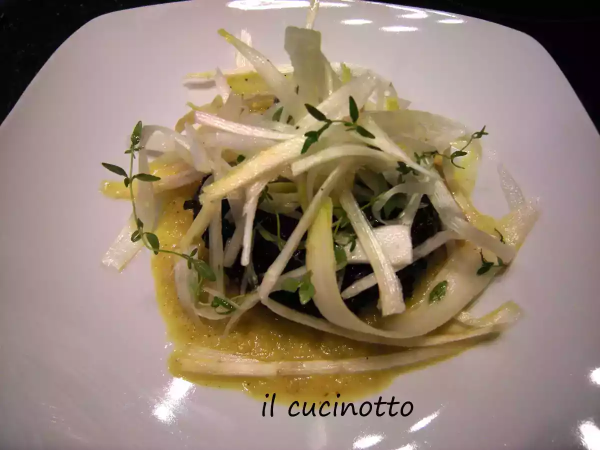 Riso venere con salsa di curry e mela verde