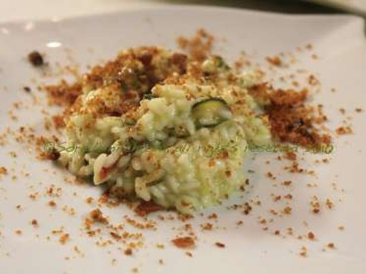 Risottino zucchine, pomodori secchi, limone e bottarga