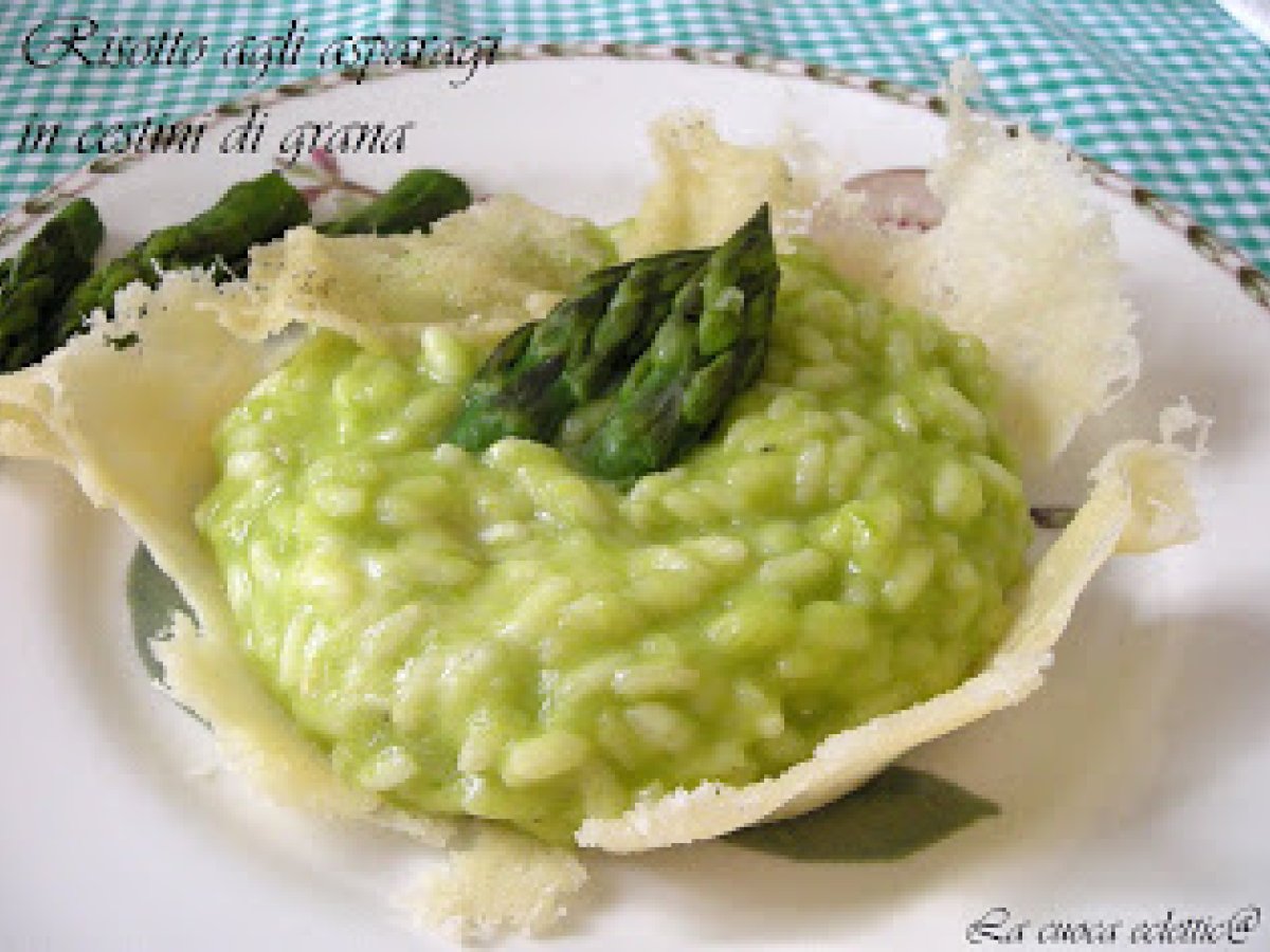 Risotto agli asparagi in cestini di grana - foto 2