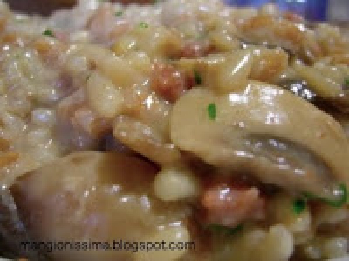 Risotto ai funghi con salsiccia