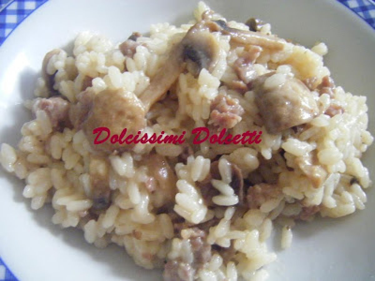 Risotto ai funghi e salsiccia