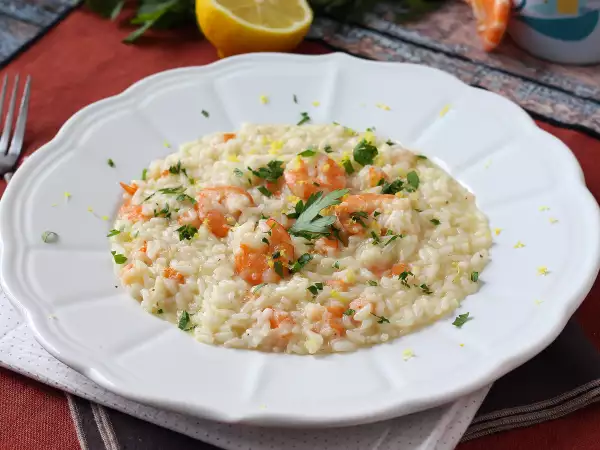 Ricetta Risotto ai gamberi e al limone, il primo piatto elegante e facile da preparare