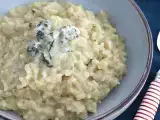 Risotto al Roquefort: la ricetta cremosa e dal sapore deciso pronta in pochi minuti, foto 2