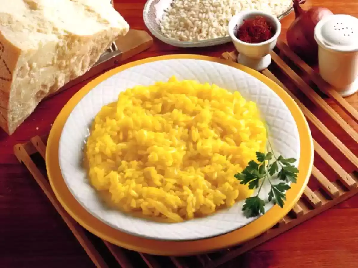 Risotto alla milanese - passo passo con foto