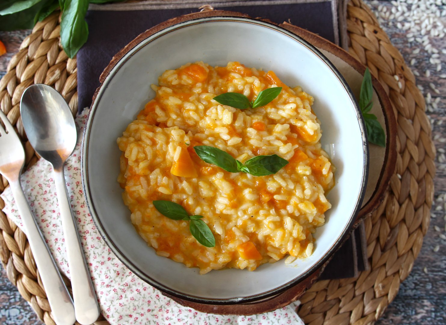 Risotto alla zucca, un primo delicato e perfetto per l'autunno