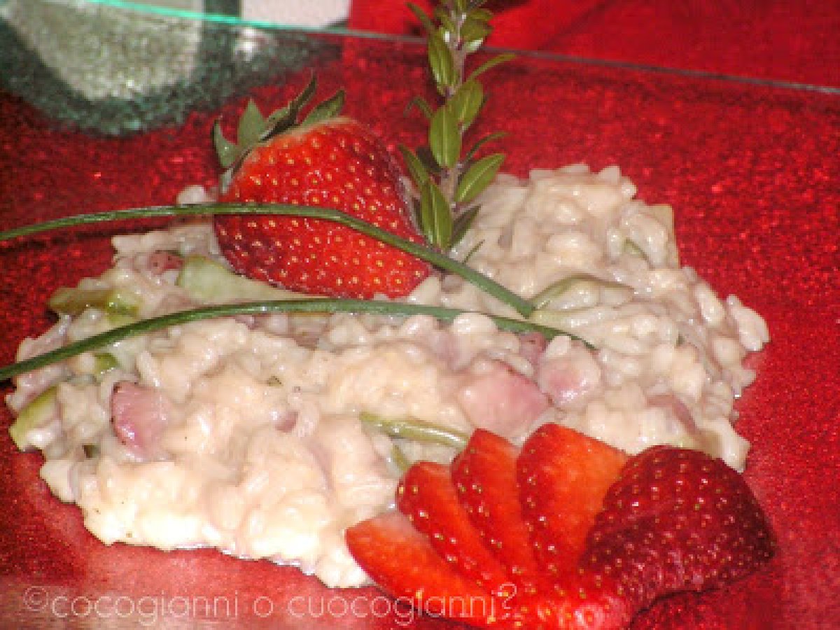 RISOTTO ALLE FRAGOLE E ZUCCHINE - foto 2