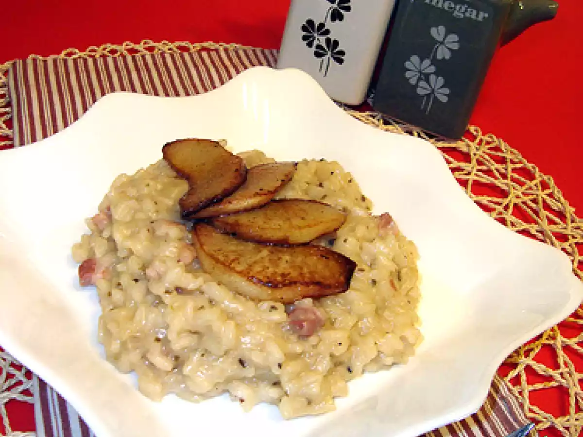 Risotto alle pere, pancetta e salvia