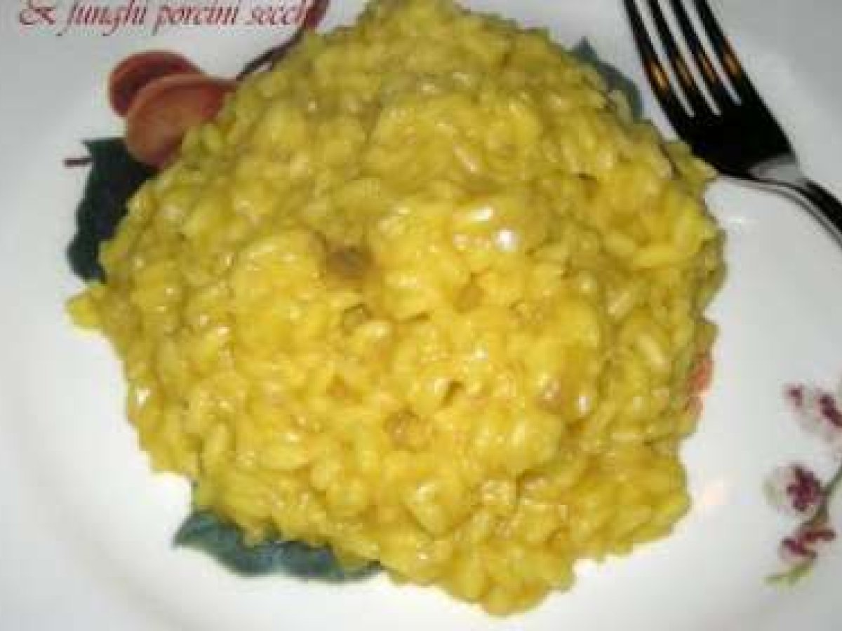 Risotto allo zafferano e funghi porcini secchi, foto 1
