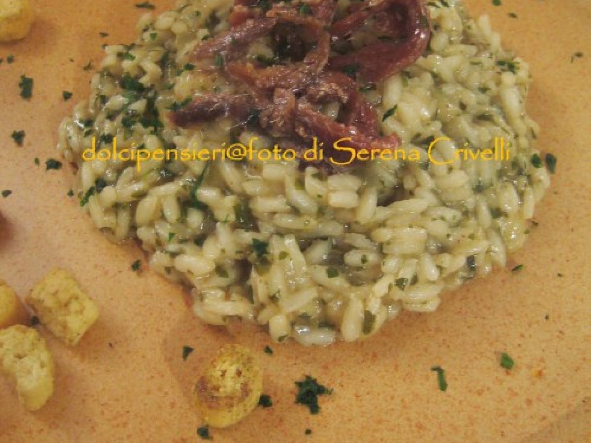 RISOTTO CON ACCIUGHE AL PREZZEMOLO di Dolcipensieri - foto 2