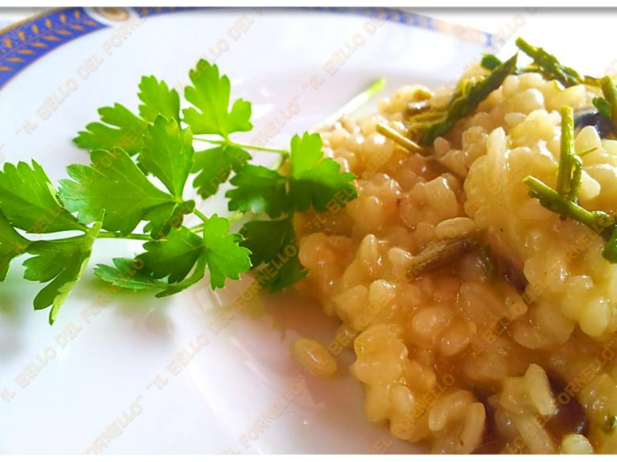 Risotto con asparagi selvatici e funghi