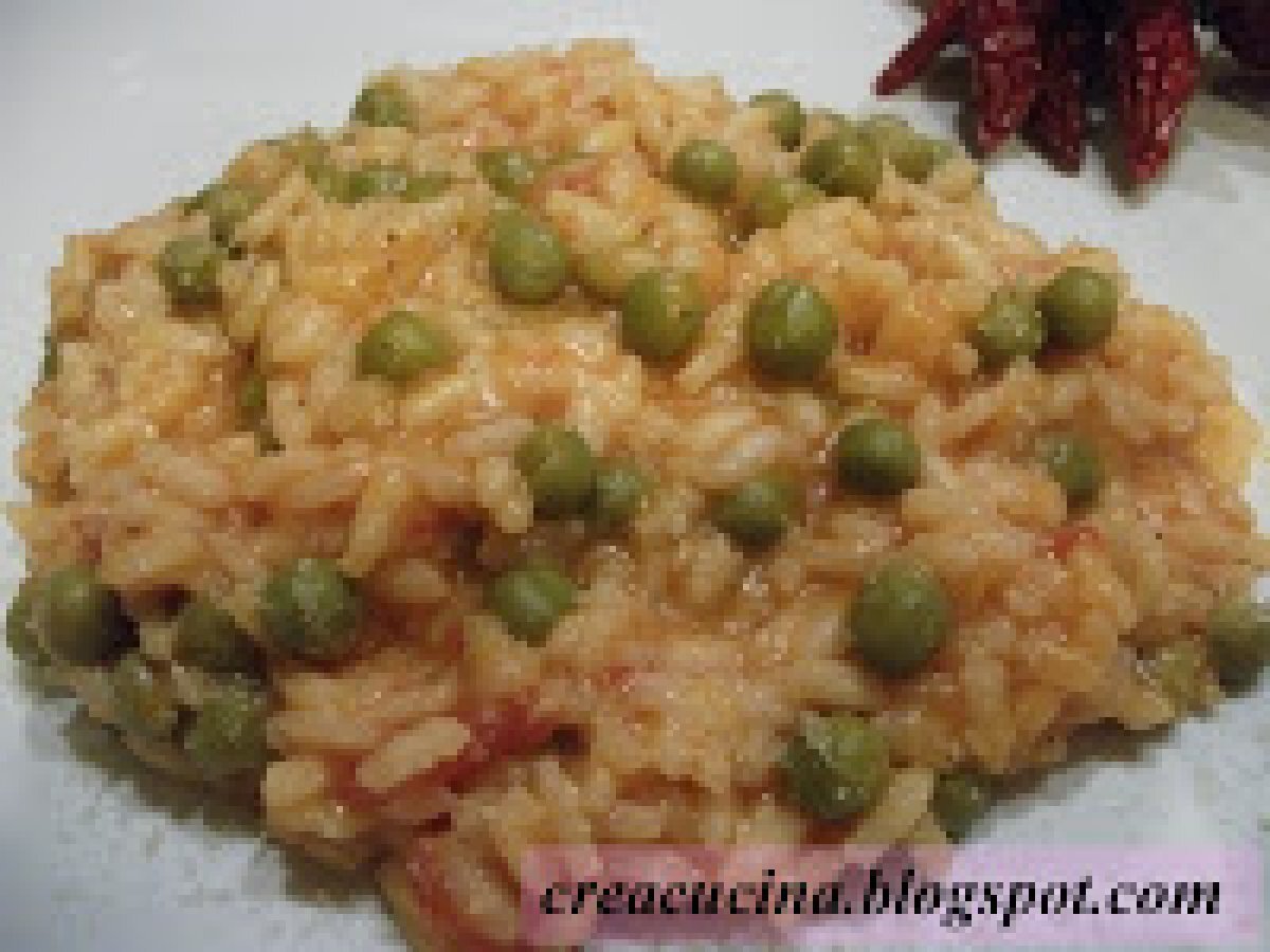 Risotto Con Piselli E Pomodoro Risotto con piselli al pomodoro - Ricetta Petitchef