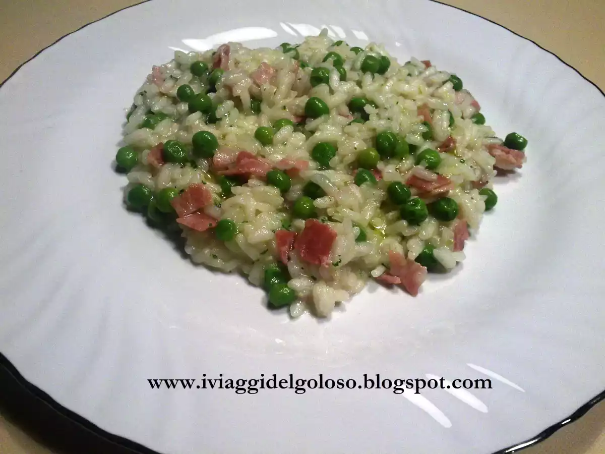 RISOTTO CON PROSCIUTTO E PISELLI
