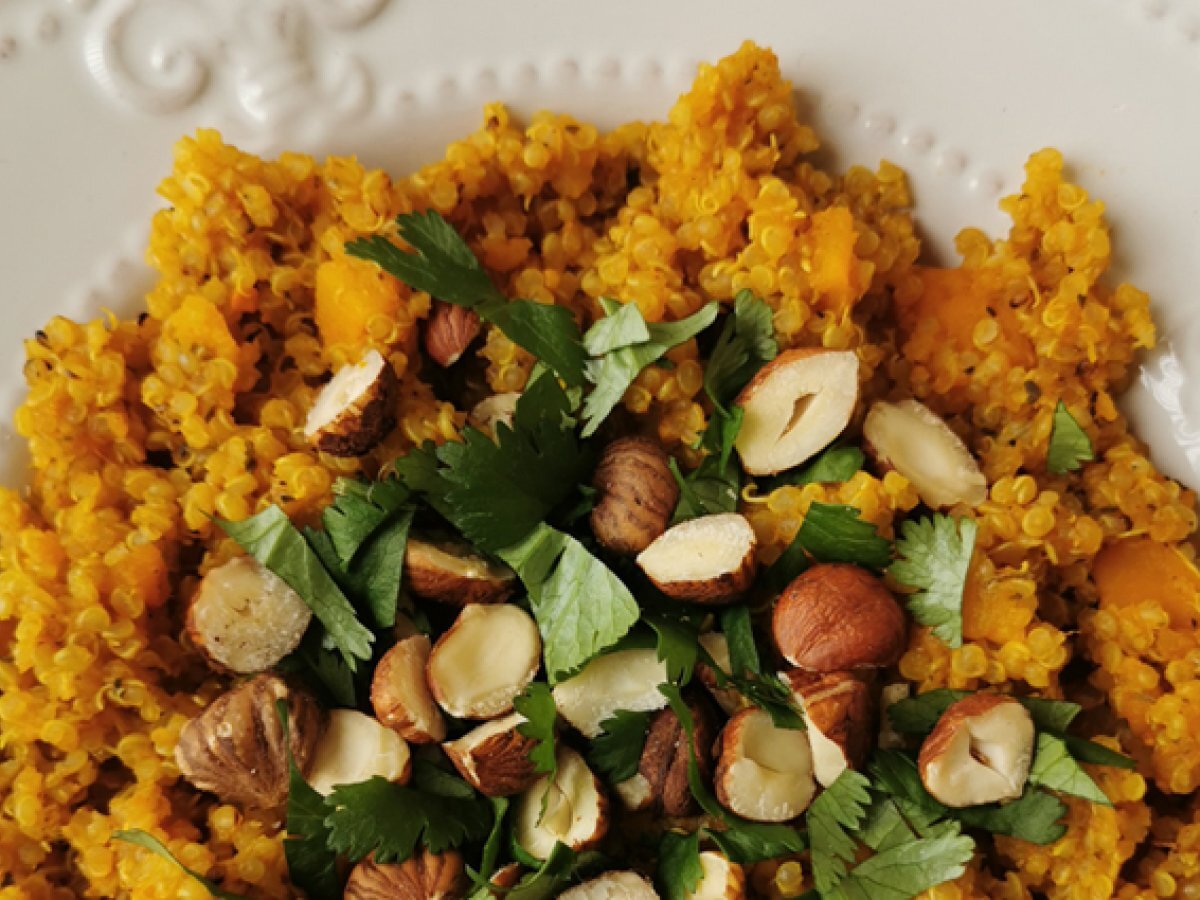 Risotto di Quinoa con zucca, nocciole e coriandolo fresco - foto 3