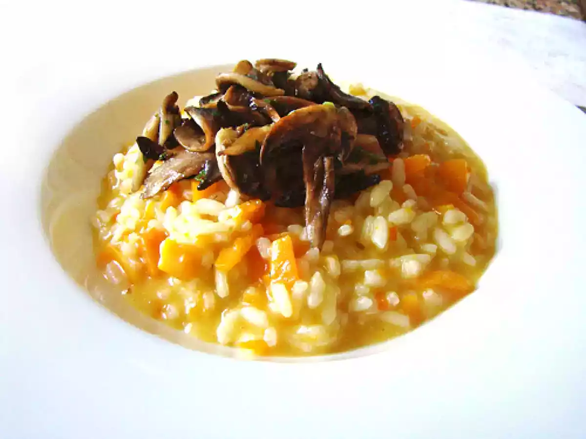 Risotto di zucca con pecorino fresco e funghi saltati