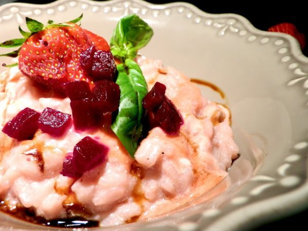 Risotto fragole e basilico all'aceto balsamico