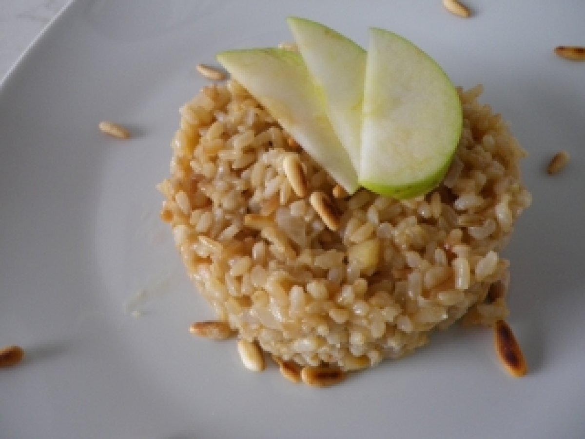 RISOTTO INTEGRALE CON MELE E PINOLI - foto 4