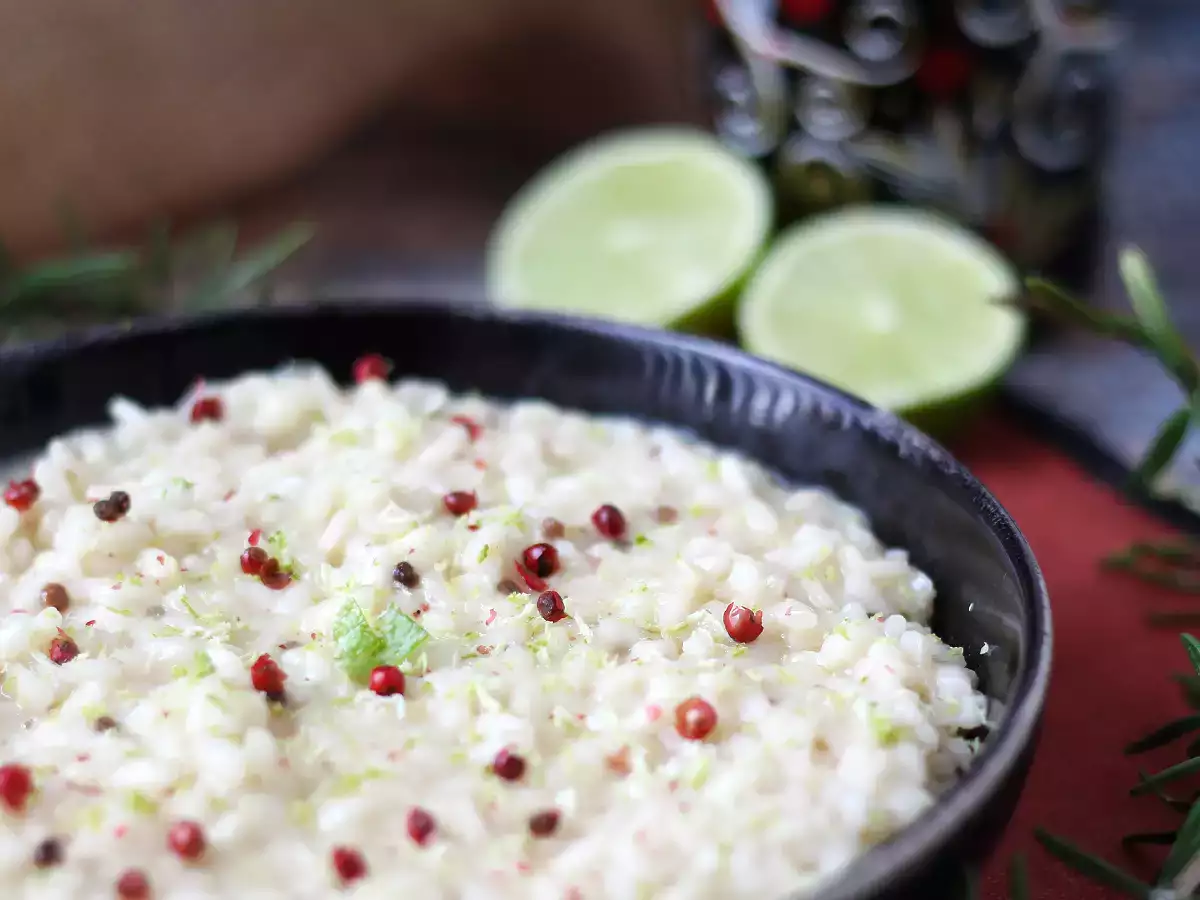 Risotto lime e pepe rosa: ricetta elegante e vegetariana per cene speciali - foto 2