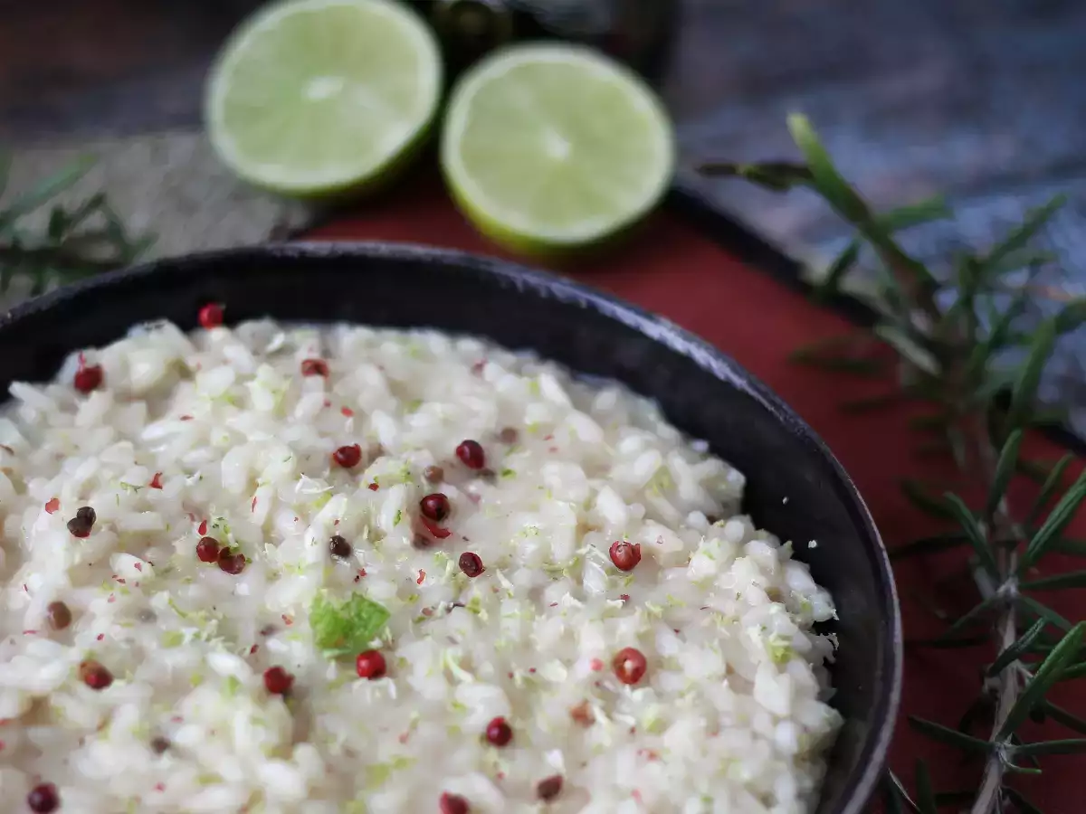 Risotto lime e pepe rosa: ricetta elegante e vegetariana per cene speciali - foto 5