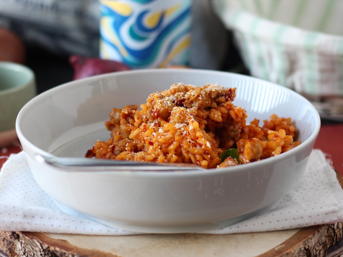 Risotto 'nduja e salsiccia, un primo piatto dal gusto intenso - foto 4