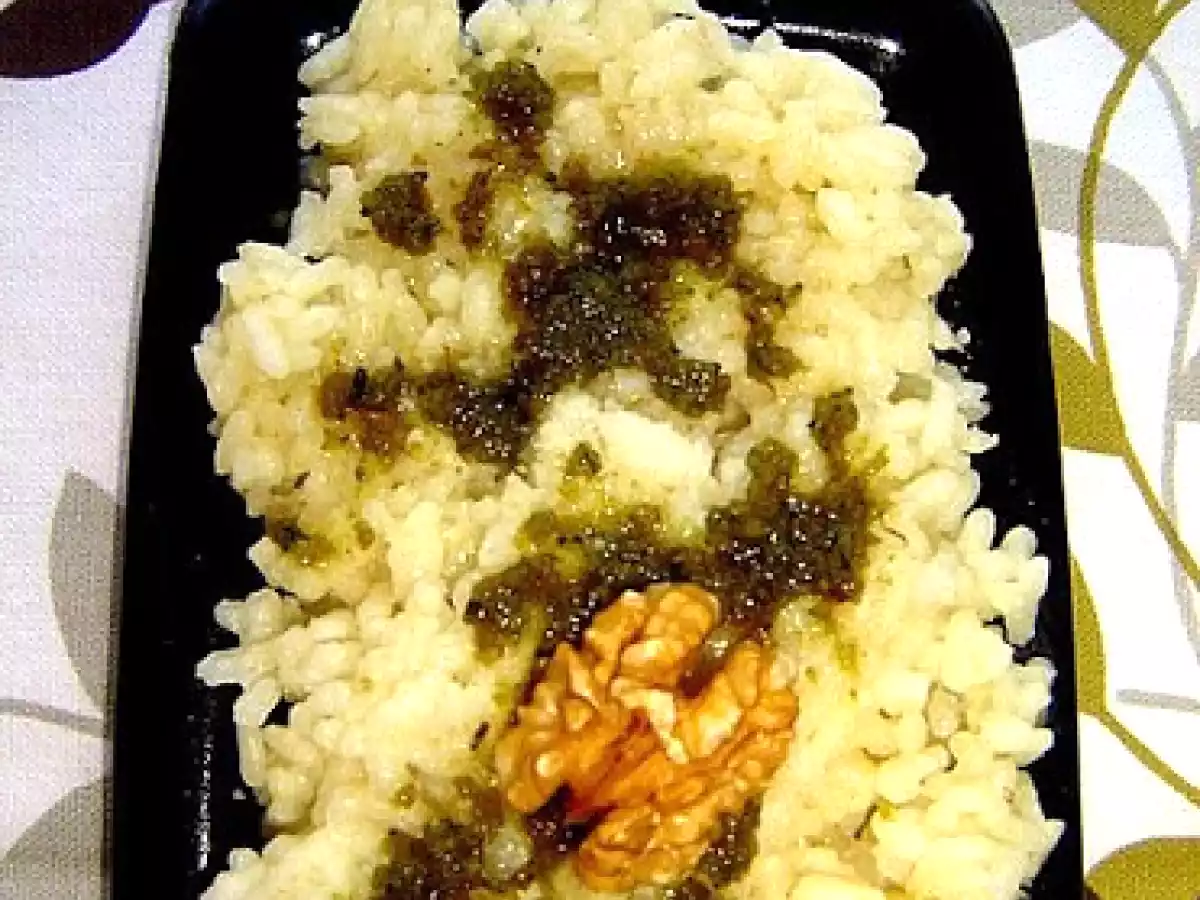 Risotto noci e parmigiano variegato al pesto