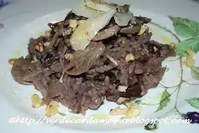 Risotto radicchio, funghi, noci e grana