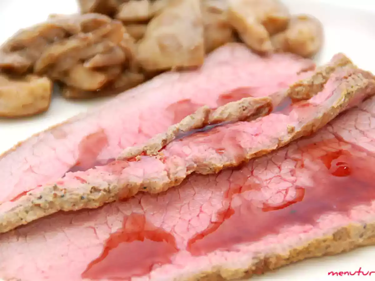 Roast beef ai tre pepi con salsa al vino - foto 2