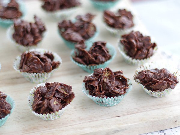 Rose del deserto al cioccolato - Ricetta veloce Rose del deserto al cioccolato - Ricetta veloce