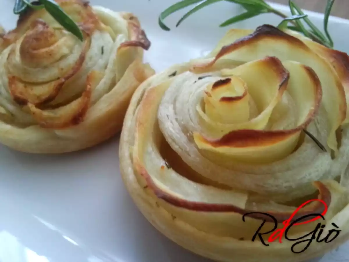 Roselline di Pasta Sfoglia con Patate