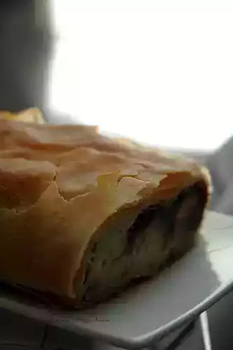 Rotolo banane e cioccolato in fillo pasta
