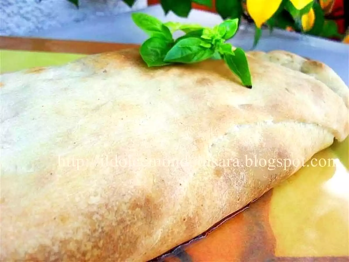 Rotolo di pasta con melanzane e provola di Anna Moroni - foto 2
