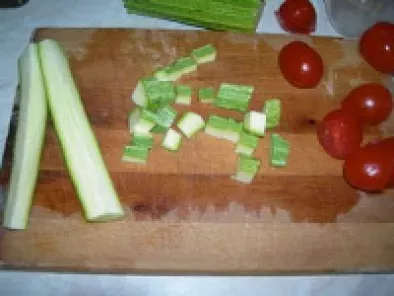 Rotolo di pasta sfoglia con zucchine e pomodorini - foto 7