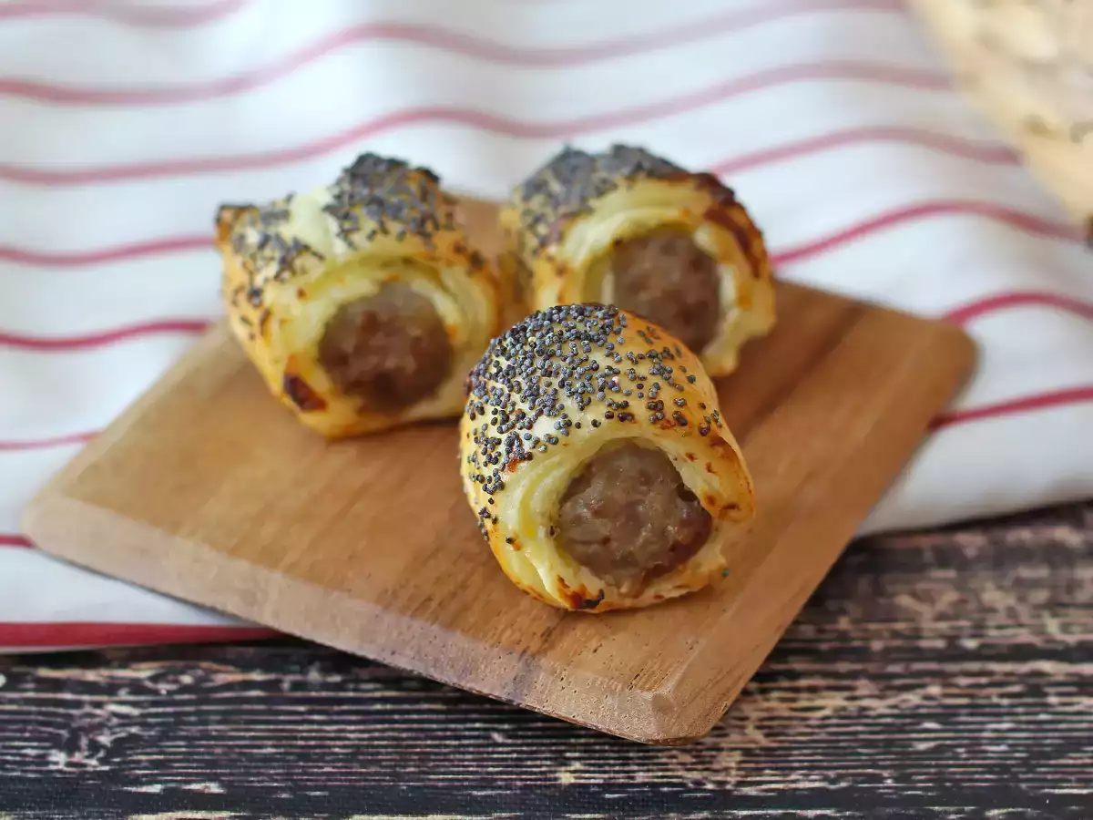 Rustici di salsiccia e formaggio in friggitrice ad aria - foto 3