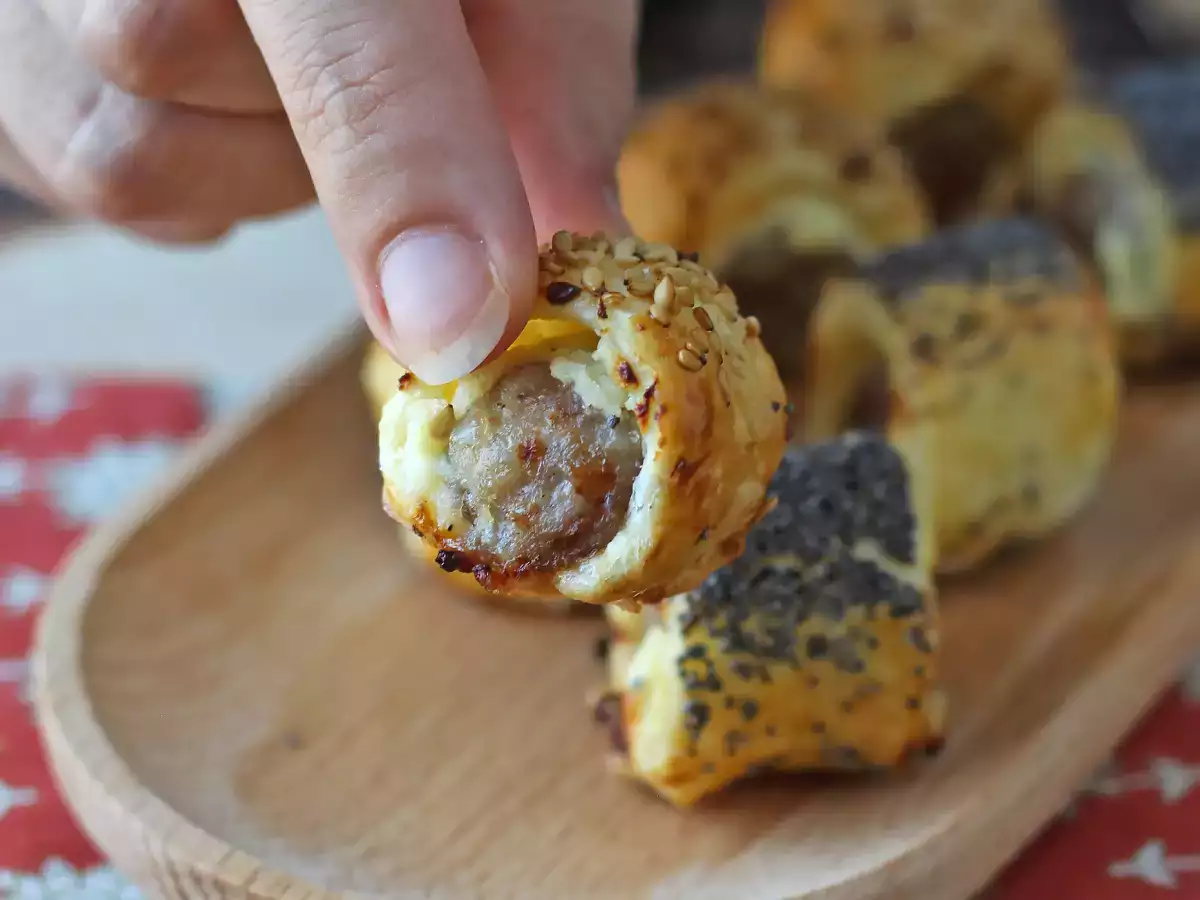 Rustici di salsiccia e formaggio in friggitrice ad aria - foto 2