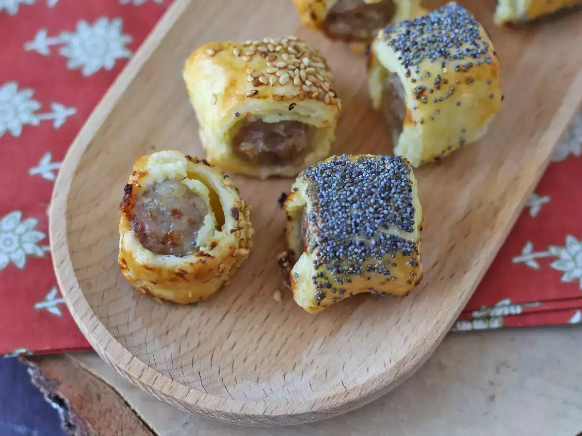 Rustici di salsiccia e formaggio in friggitrice ad aria - foto 4