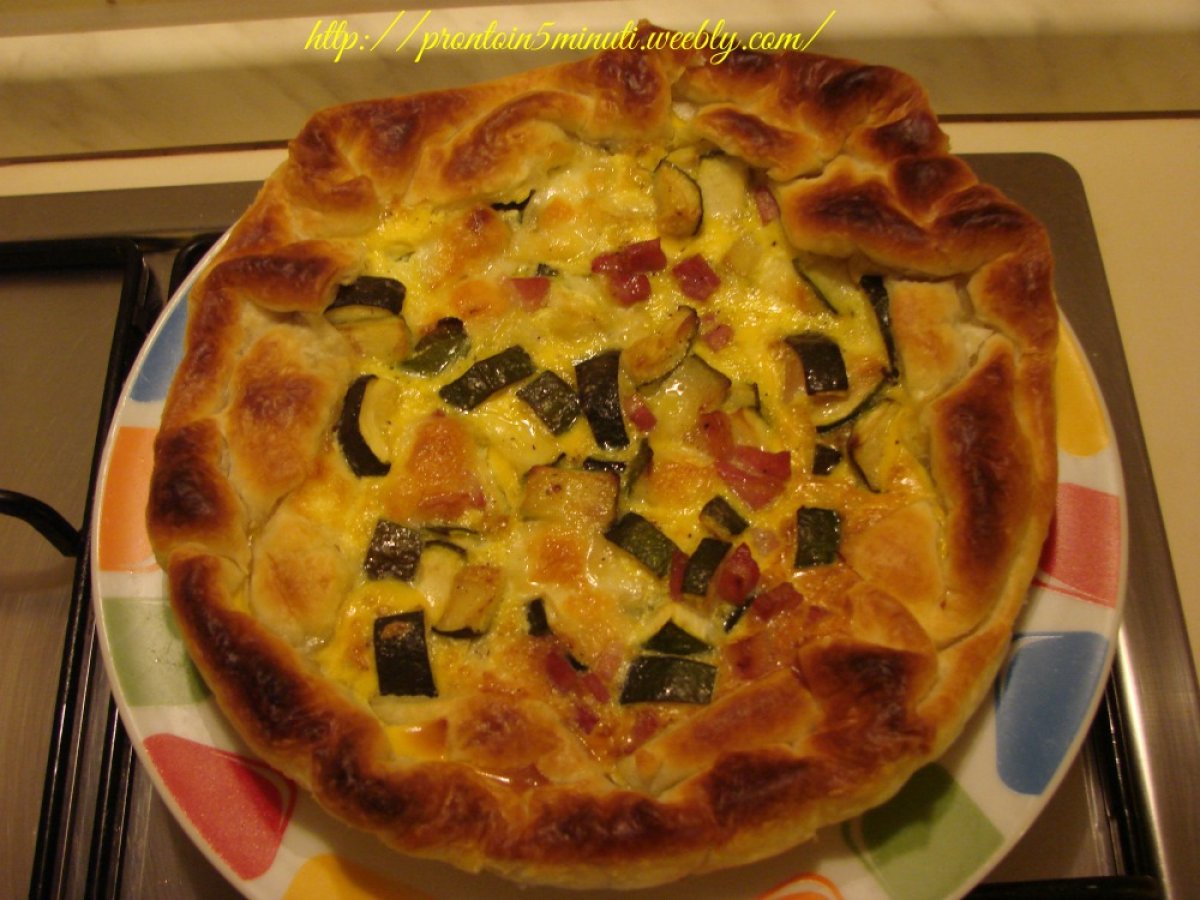 Rustico Zucchine, Mozzarella e Pancetta
