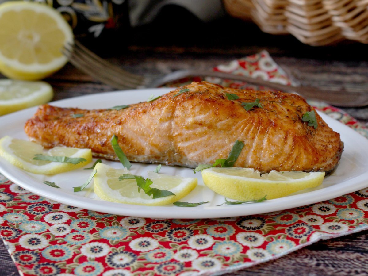 Salmone in friggitrice ad aria: la ricetta sana e gustosa da provare subito! - foto 4