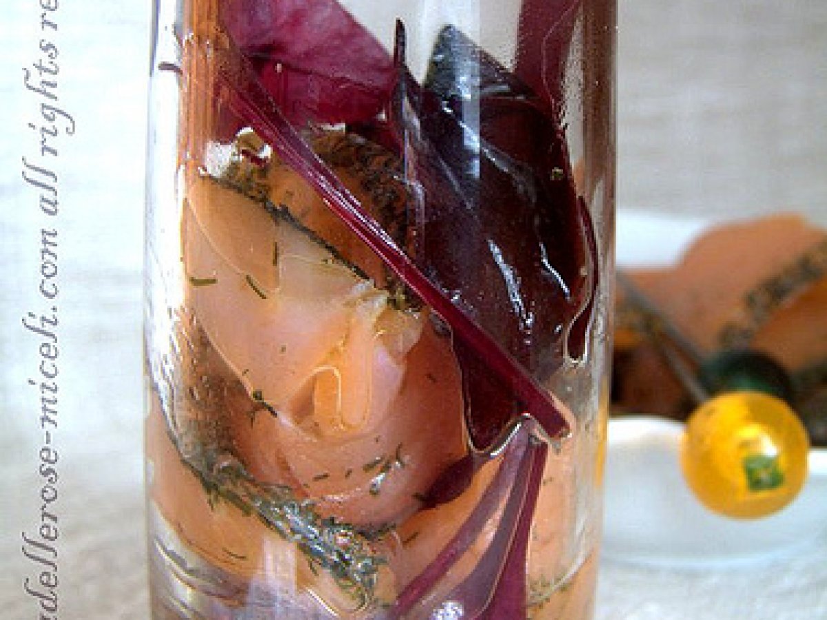 Salmone marinato alla vinaigrette al caffé