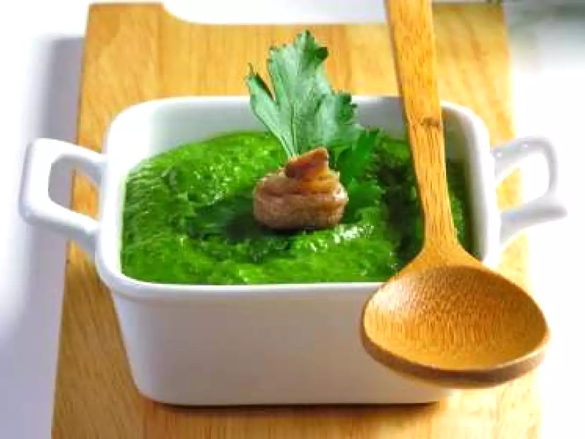 Salsa verde con acciughe: la ricetta tradizionale dal sapore intenso - foto 2