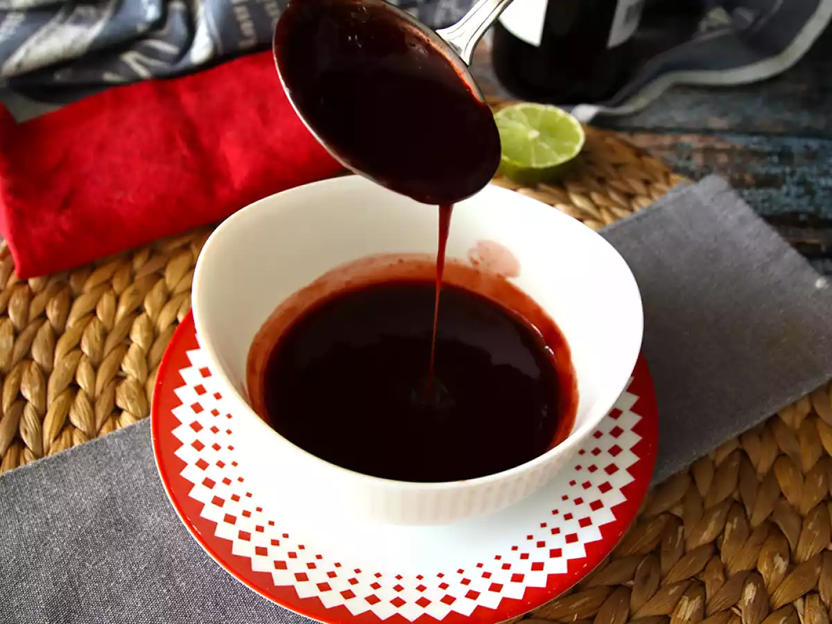 Salse per carne: come preparare la salsa sangria? - foto 5