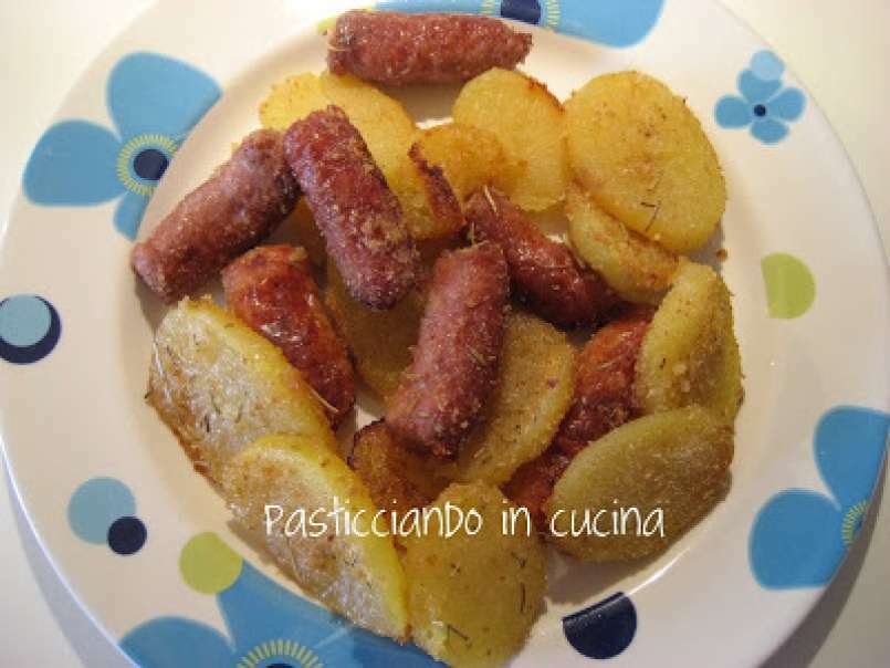 Salsiccia con patate al forno - foto 2