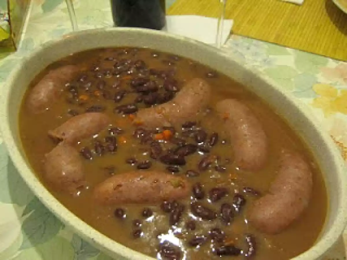 SALSICCIA E FAGIOLI ALLA MESSICANA