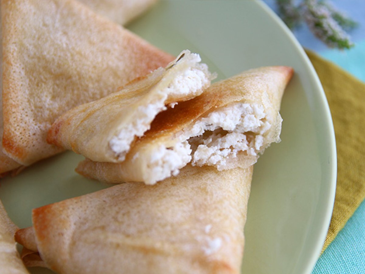 Samosa con formaggio fresco e miele - foto 4