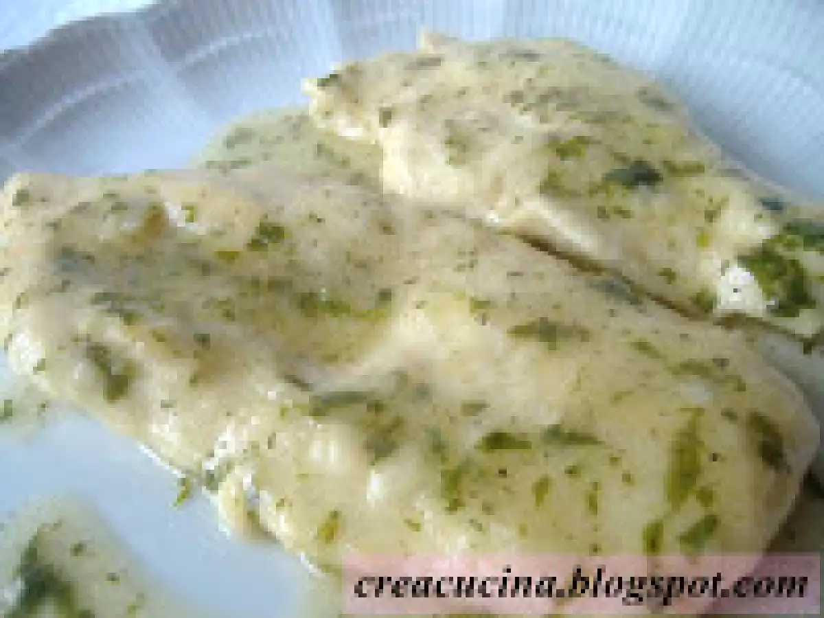 SCALOPPINE DI POLLO AL PREZZEMOLO - foto 2
