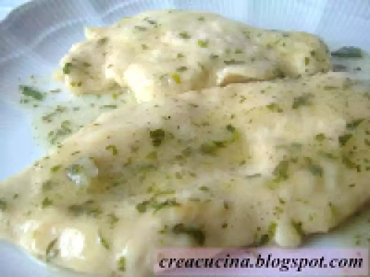 SCALOPPINE DI POLLO AL PREZZEMOLO - foto 4